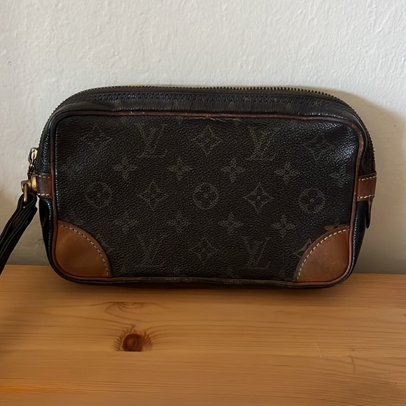 Vintage Louis Vuitton monogram wristlet w/ free LV shopping bag - Picture 2 of 16